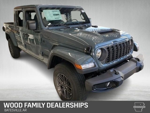 2025 Jeep Gladiator GLADIATOR SPORT S 4X4 in Anvil Clear-Coat Exterior Paint — front three-quarter view