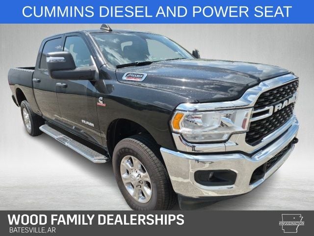 2024 RAM 2500 Big Horn Crew Cab 4x4 6'4' Box in Diamond Black Crystal Pearlcoat — front three-quarter view